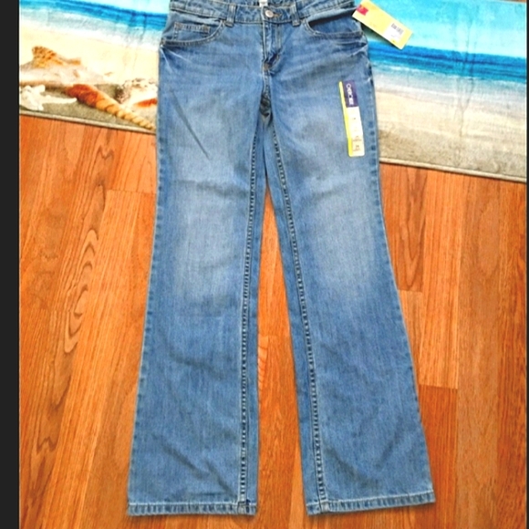 NWT* Girls Cherokee 5 Pocket Bootcut flare Jean's - Picture 1 of 11